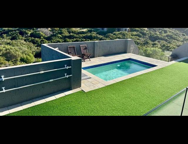 4 BEDROOM HOUSE FOR SALE IN NUM NUM CAPE ESTATE